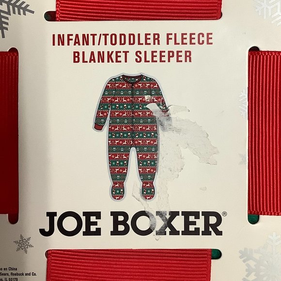 Joe Boxer | Kid's Fleece Blanket Sleeper | Red & Green | Size 4T - Picture 2 of 2